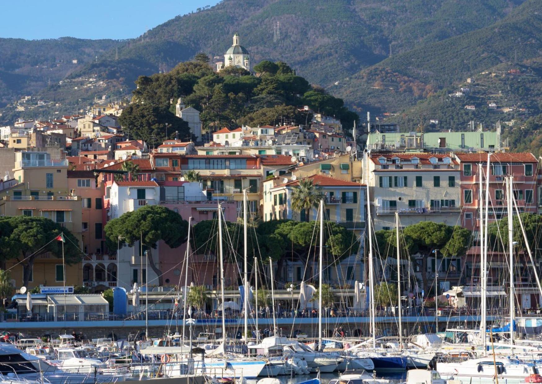 Matchpoint Apartment Sanremo Luaran gambar
